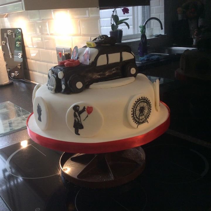 Tiggerrudd's tweet photo. @sat_jamesmartin @jamesmartinchef Eek ok so the cab isn’t so good lol but I painted the pics by hand 😍 https://t.co/3McwjdViq4