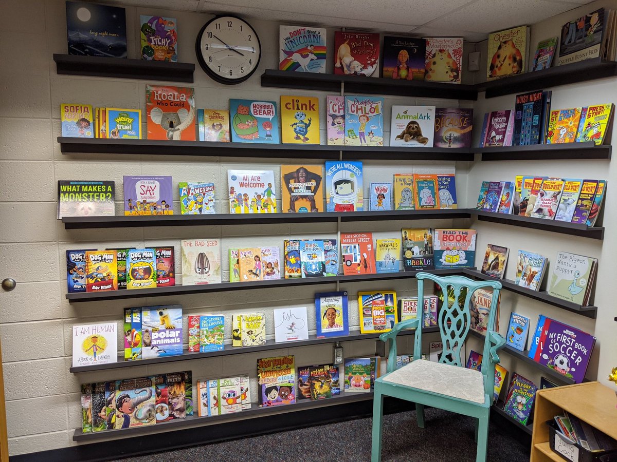 My new principal ⁦<a href="/DMCS04/">Danielle Stanley</a>⁩ gets it!  She just added this to her office!!! #ReaderLeader