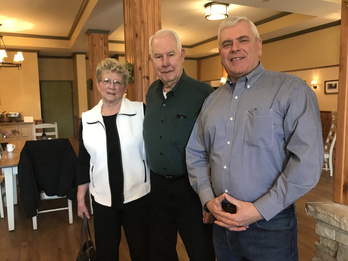 JosephAngelino's tweet photo. I'm pleased to report the #AngelinoforAssembly campaign received another Town Supervisor endorsement. This time from Dewey Decker, Town of Sanford (Broome Co). L to R Dawn Decker, Dewey Decker and Joe in #HancockNY at the Hancock House Hotel. https://t.co/VVbqPWggTa