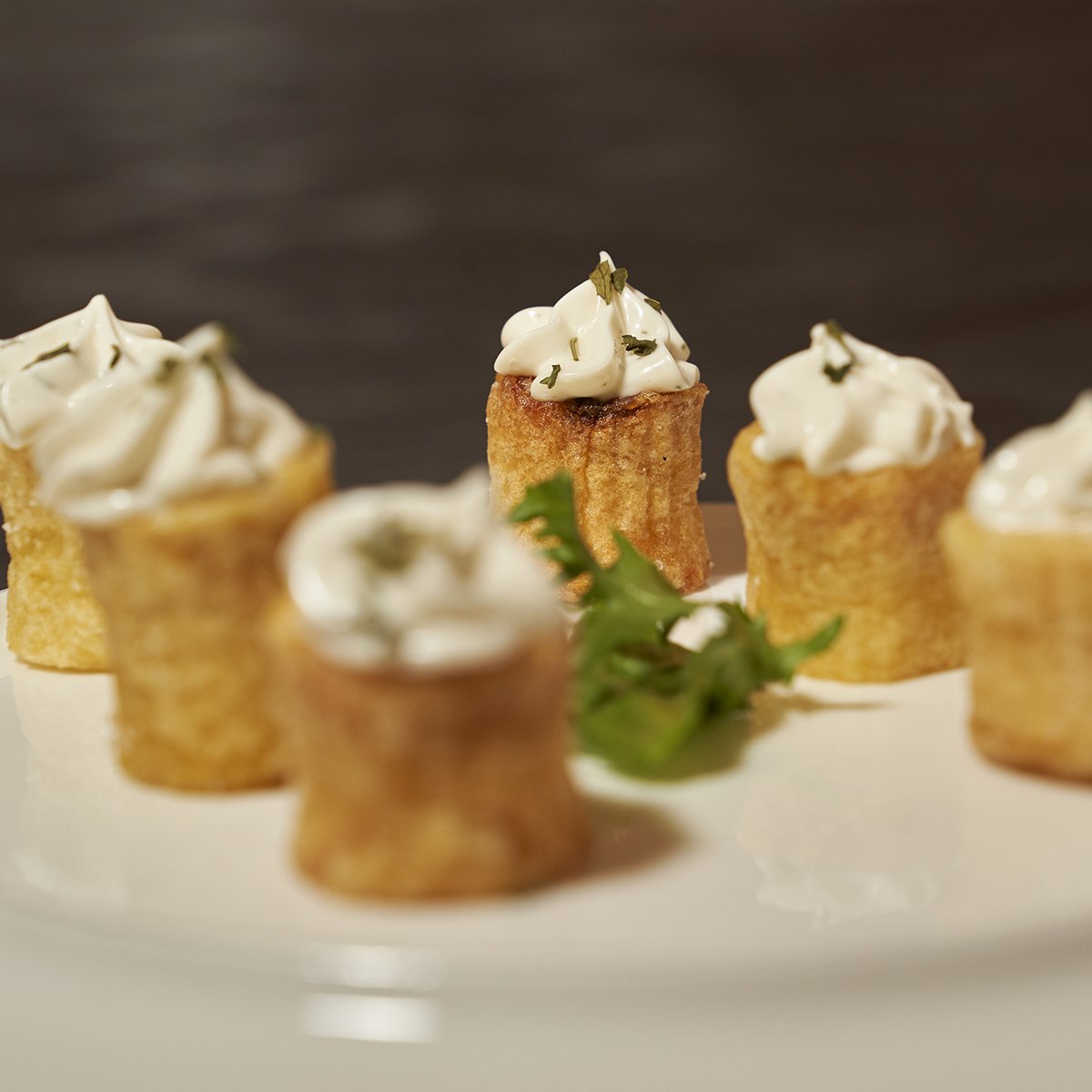 quintadelalba's tweet photo. Enamora a tus invitados con canapés así, en #QuintaDelAlba contamos con muchas posibilidades gastronómicas. ❤🍡
📷 Fotógrafo: Toni Martín
-
👉👉👉https://t.co/a9UhZsmEAF
.
.
.
#boda #bodas #bodas2020 #evento #eventos #eventos2020 https://t.co/aO1CT4d9h6
