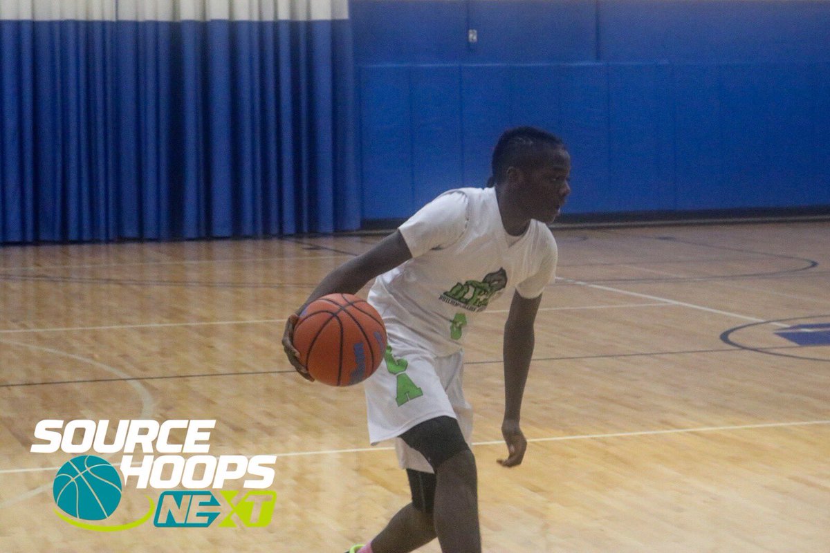 SourceHoopsNEXT's tweet image. 8th grade #BCA won over #DBH this afternoon. Stone Bureau was the best player on the court, displaying his effortless scoring ability, his playmaking for others, and his quick feet, especially on the defensive end. He does it all and he’s got NEXT! #SourceNEXT

📸: @JamarAlexis