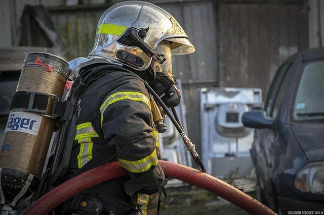 From <a href="/elouen/">Adriane Muenier</a>.bedouet #bomberodesigns ・・・
Feu d’entrepôt 🔥🚒
📆 Février 2019
🚨 À l’attaque !
©ElouenBedouet|SDIS56
.
#sdis56 #pompiers56 #pompiers #sapeurspompiers #pompier #pompiers #firefighter #morbihan #exercice #sapeurspompiers #firefighter #fi… ift.tt/2PgHRyC
