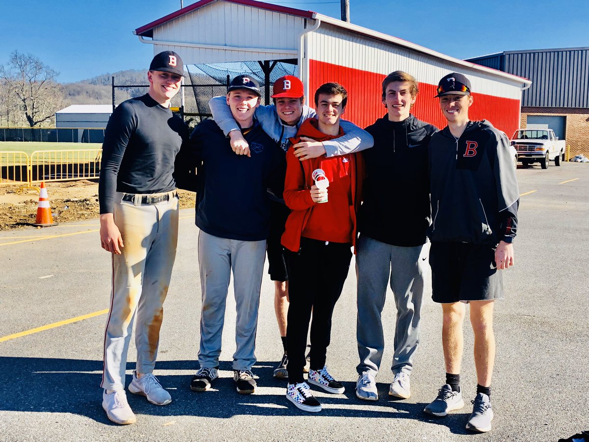 jestennille's tweet photo. Folks get out the peanuts &amp; crackerjacks, it’s baseball time again!  #boonebaseball #boonepride #senioryear https://t.co/EcIUfvseFc