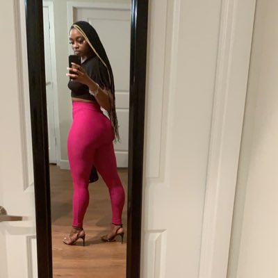 _IMABLOWYAMIND's tweet photo. #NewProfilePic https://t.co/yR6Ns5RBPR