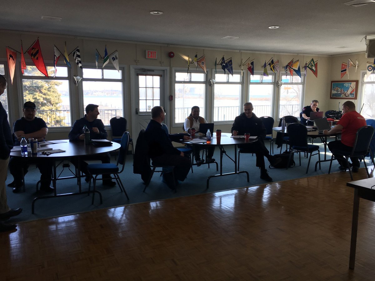 PARA_Rescue's tweet photo. TSAR members joined PARA members for CCGA Phase 1 training.
Teamwork, Safety, Professionalism and Community, our values!
#canadiancoastguardauxilliary #marinesearchandrescue #paramarinesar #sarpartners @townofajax @cityofpickering #docksidewhitby @townofwhitby #pickeringproud https://t.co/Q0fK6ZkiU2