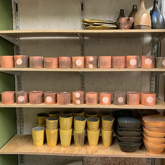 Caldwellceramic's tweet photo. Some pots from the second to last firing before thesis!!! #pottery #mfa #thesis #crumchtime #umt https://t.co/xBJ2BZl3IS https://t.co/PcIML9alKx