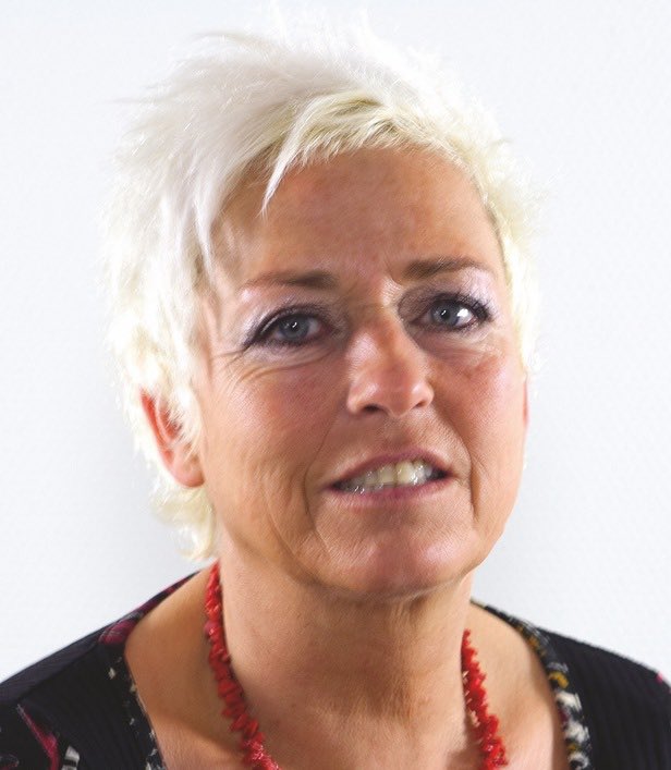 Julia Rippner(BBH) is tijdens de raadsvergadering van 20 februari benoemd tot voorzitter van de raadscommissie in #Hillegom. In dezelfde vergadering werd Kees Langeveld (CDA) ook benoemd tot commissie voorzitter. Wij wensen beiden veel succes.