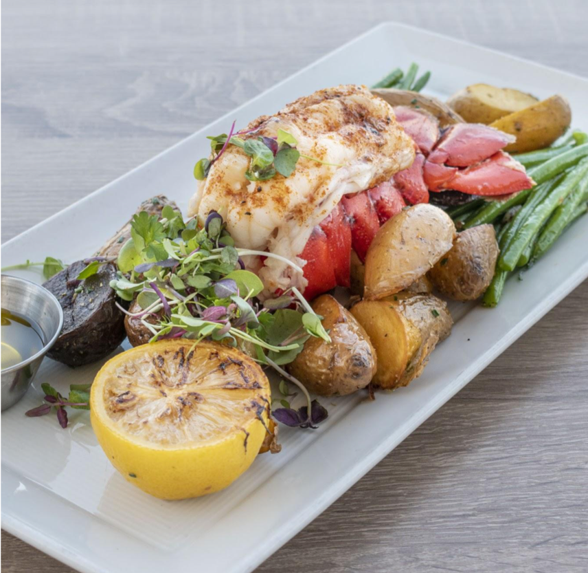 LighthouseNB's tweet photo. 🦞 Happy Lobster #Saturday! 🦞 Today, our delicious Whole Lobster Chef Special is only $32.99. Book your reservation now: https://t.co/7QwwYgm0vU https://t.co/QOcqFaxHY7