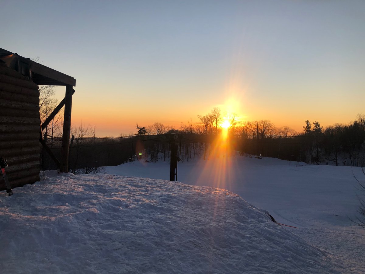 Scott Burns On Twitter From The U14 Ski Racing Tour You Can See The Sunrise Over Lake Superior From Just About Every Angle This Morning In Marquette Michigan High Isn T Even In