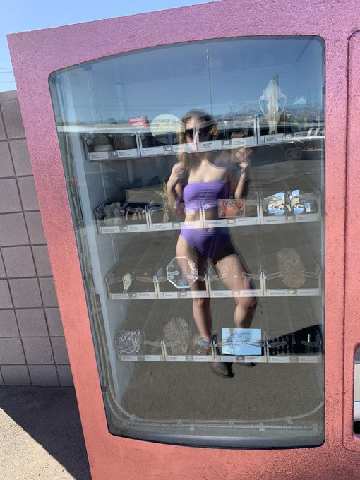 I got this normal person bikini at Target in Arizona. https://t.co/TvSPlIuDfV<a href="/tag/sextme"class="tags"><span>#sextme</span></a>