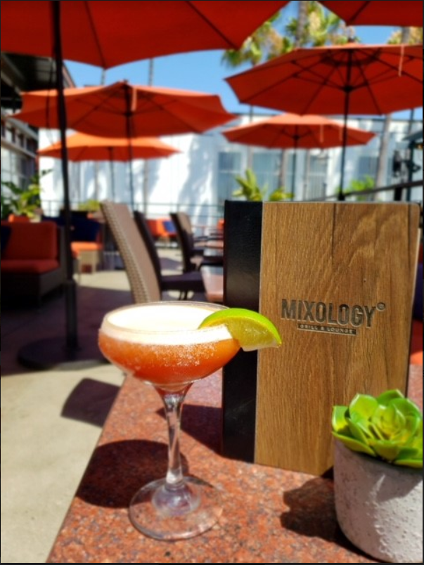 Keep calm and drink margaritas... especially on National Margarita Day! Come check out our Sunburn Margarita at Mixology!🍹
.
.
. 
#mixology101 #NationalMargaritaDay #Tequila