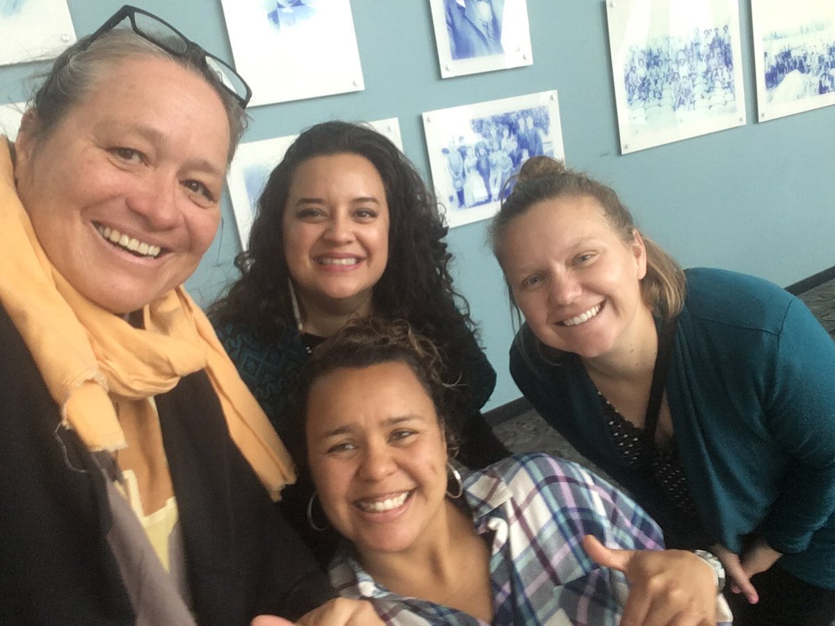 ximenaccid1's tweet photo. #PeoplesEducationCon at #csudh today has been powerful. Even with the struggle of getting back to campus after a long week. I’m happy to be here connecting with friends and fam. #intergenerationalKnowledge https://t.co/vEaBGkMseg