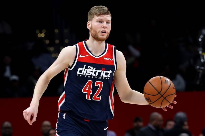 GmokcP's tweet photo. Desde la gerencia de OKC queremos anunciar las 3 nuevas incorporaciones a la plantilla:

-Domantas Sabonis
-Bryn Forbes
-Davis Bertans

Así mismo, agradecemos los servicios de Montrezl Harrell y de JaMychal Green por estos meses en la plantilla. https://t.co/F451y0rD14
