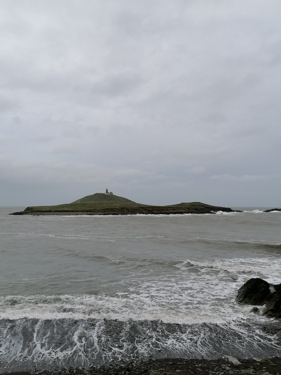 Irishshin's tweet photo. Day 52 &amp; 53
Decided to take photos of paths instead of trees.. But went to Ballycotton today...
#100daysofwalking #100daysofwalkingincork https://t.co/a3mHEmxMDu