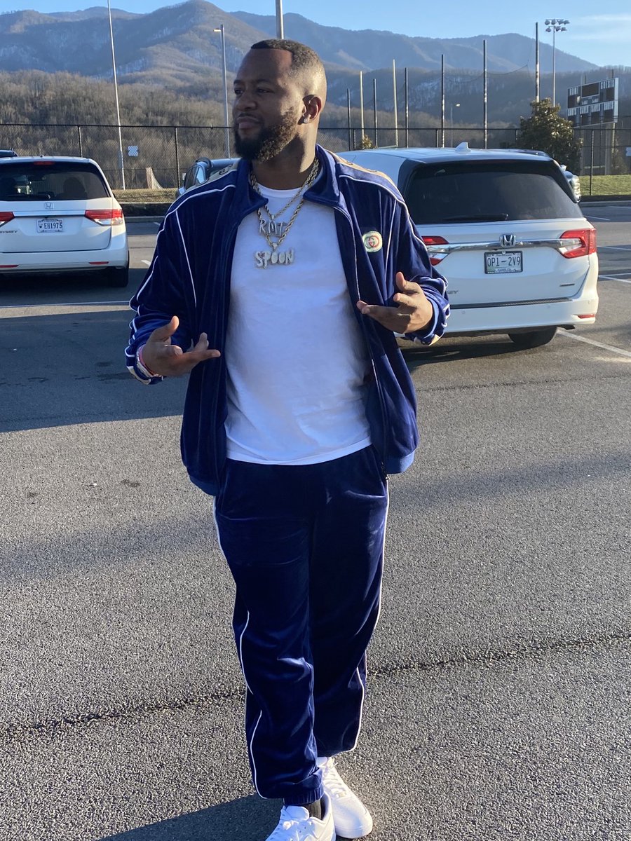 SpoonDolla44's tweet photo. #NBA #RMT #AlleyGAng #LLDaBaby https://t.co/iqS0BpKcOz