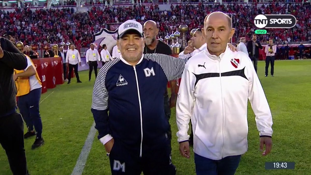 CAIplaneta's tweet photo. Cuanto fútbol en una simple foto.. https://t.co/sXWtsZYWnJ