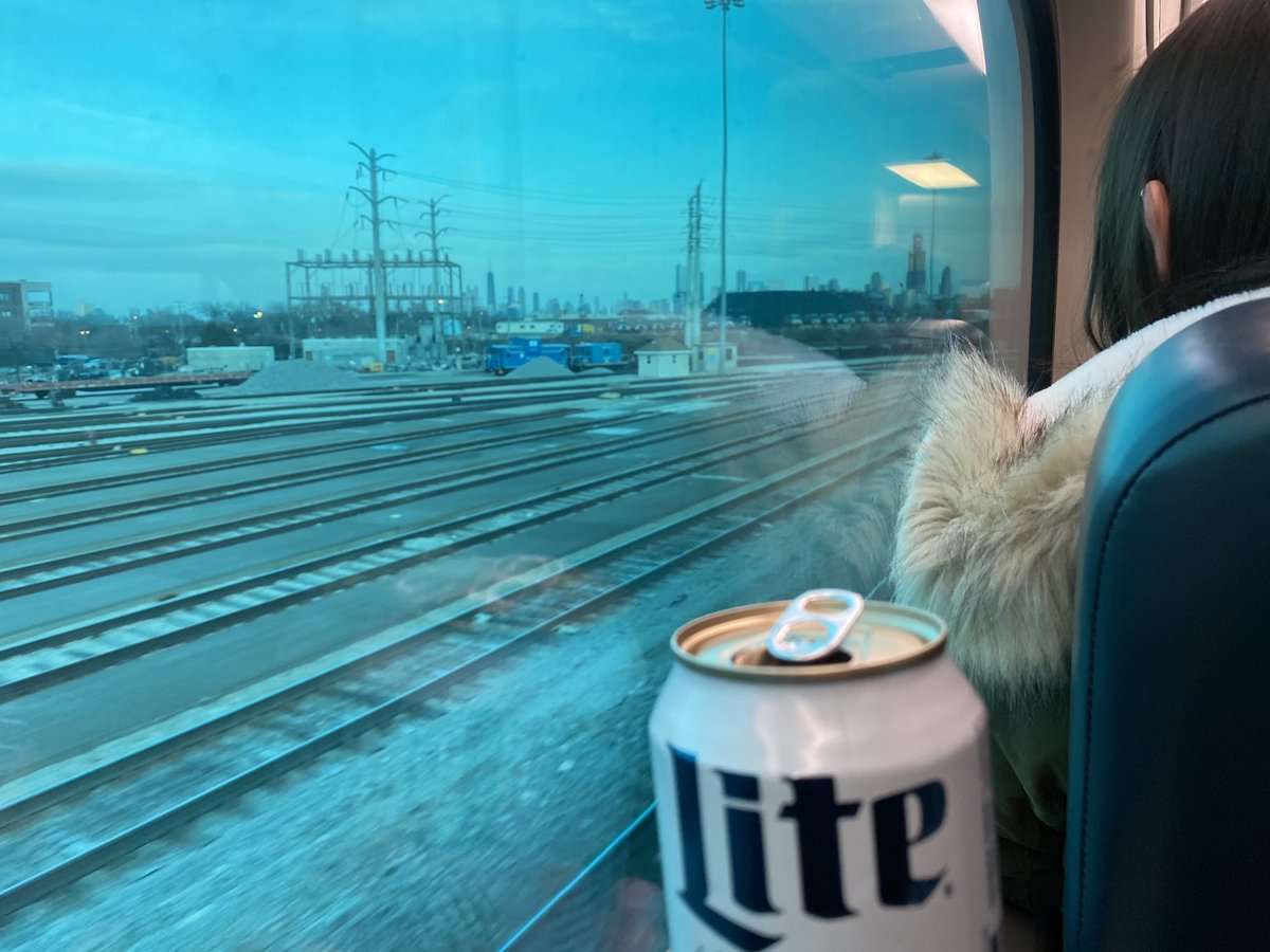 DFS_FdMike's tweet photo. ⁦@barstoolchicago⁩ nothing like headed to the city with some great tasting less fillings https://t.co/BM9jV0mC3Q