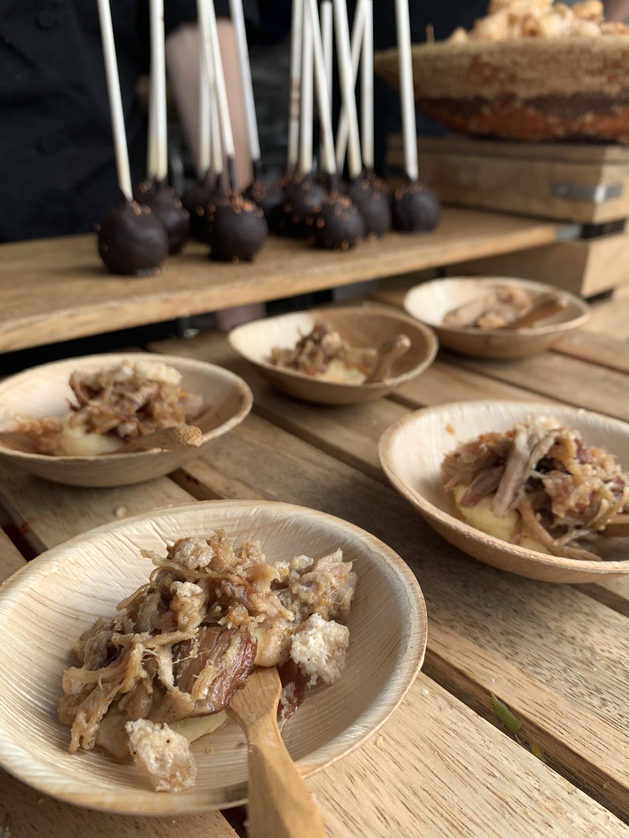 mariadmlopez's tweet image. Literally. Same. #DevourPhoenix