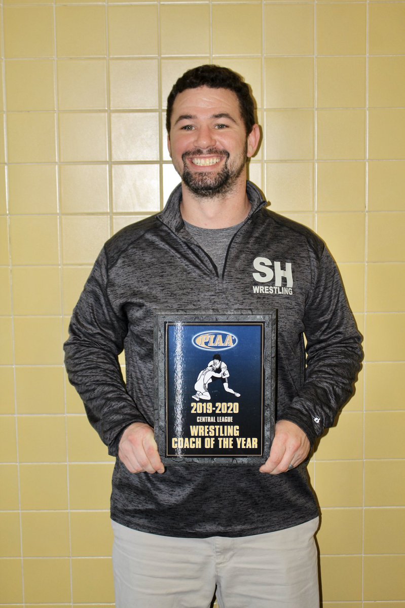 StrathHavenHS's tweet photo. Coach. Of. The. Year.

Coach @Ant_Gill was named 2019-2020 Central League Coach of the Year 🙌🏻 

Haven Wrestling is fortunate to have a coach who is enthusiastic, committed to the program and genuinely cares about the athletes. #HavenProud https://t.co/131l8Sy4lG