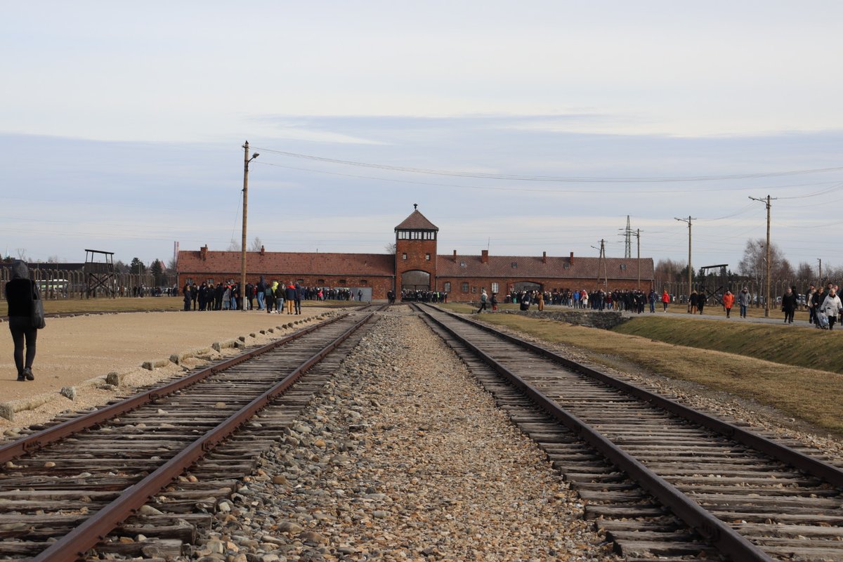 Emanuellopes_'s tweet photo. 📍Auschwitz, Poland 🇵🇱 https://t.co/9yQ4X702nb