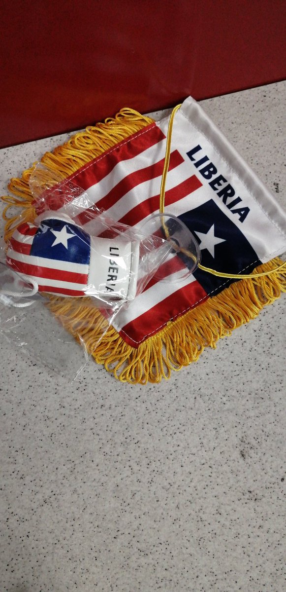 Daiqua_Media_UK's tweet photo. Mini boxing gloves and Mini Car flags for Liberian Cars. Contact me on +447802565939 for wholesale orders. £5.00/6.00 each. #Lib #Libfinest #miniboxinggloves #Liberiaflag #Cardecor https://t.co/we4N8FvvSC