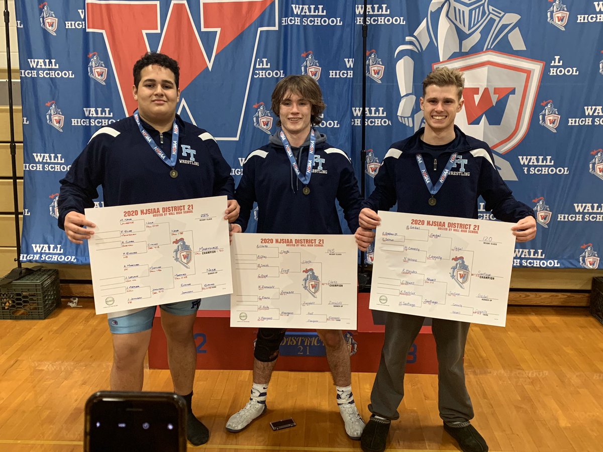 Awesome day for #PatriotNation wrestling coming home with 3 District 21 champs! Congrats to Hector, Avery and Antonio. Good luck at #Regions. #PatriotPride #RaiseABanner #RoadToAC