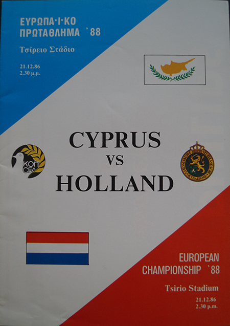 voetbalstats's tweet photo. Weer 20 oude #programmaboekjes van het Nederlands elftal toegevoegd aan de site. Waaronder deze vier.
#programs #Oranje https://t.co/kewfPTRRfW