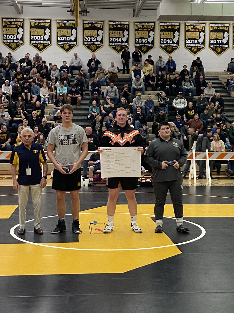 CoachMcCarth's tweet photo. District 29 HWT Champ Griffin Jackstadt. 3rd place finishers 132- Mike DiPianta and 170- Mason Bayer. https://t.co/32uiGlm1Ef