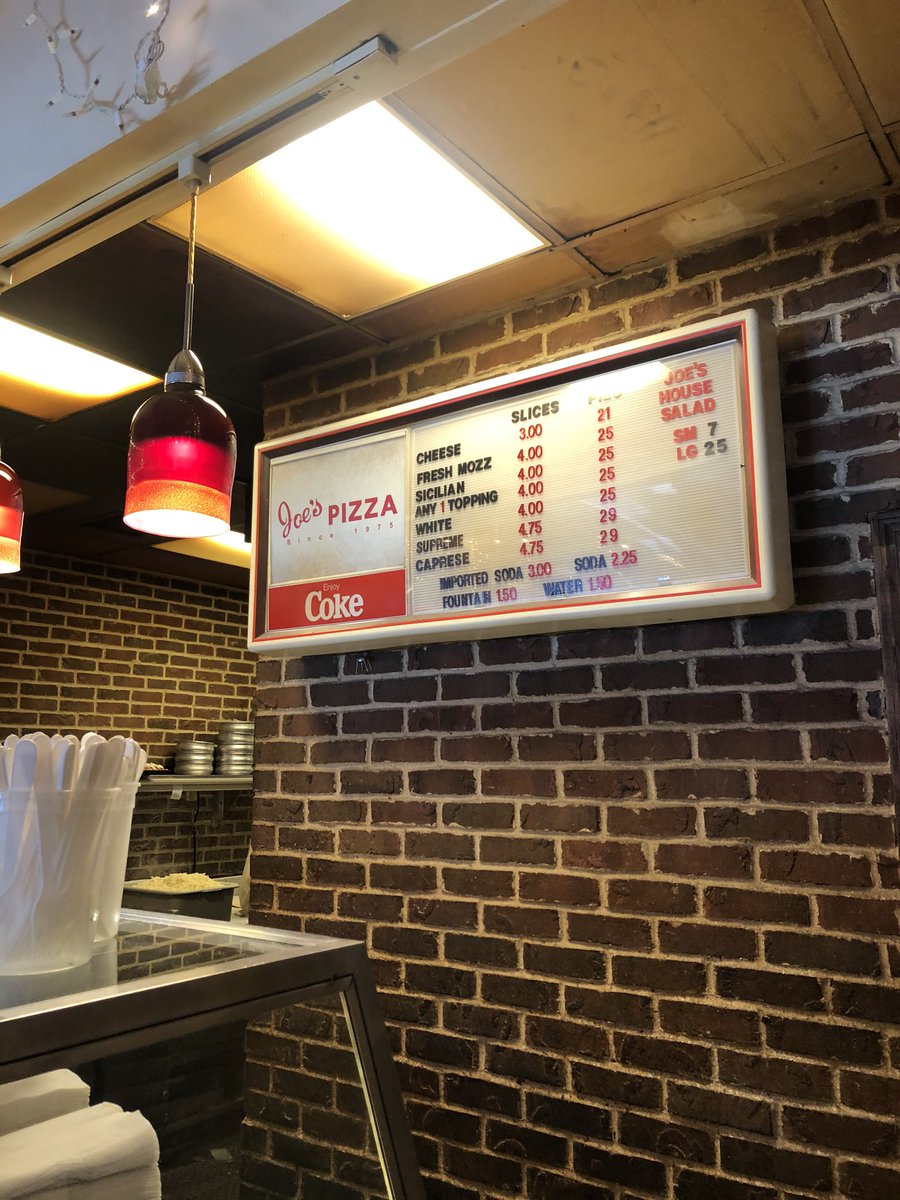 samcnix's tweet photo. Pizza time in NY ❤️ https://t.co/NAiRYoxpWo