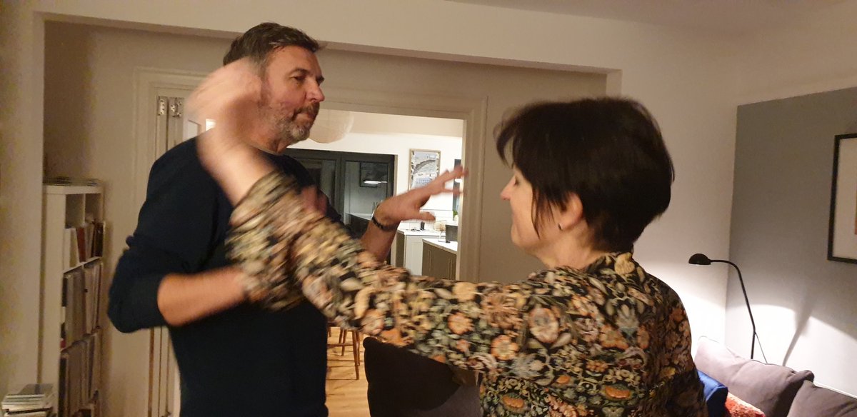 Send me a postcard baby. They did't realise it Dutch😊