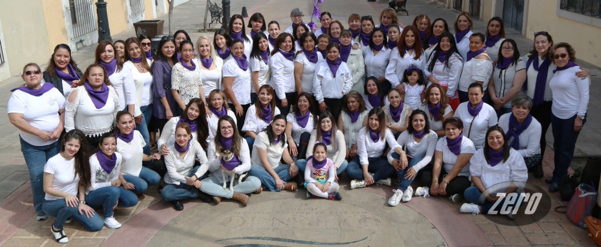ClaudiaAdame's tweet photo. La mayoría de las coordinadoras de #CadenaFeministaMX Durango. No estamos completas si no vienes tú con nosotras el 7/mzo a las 5pm a la plaza de armas. https://t.co/xXHMPkSJJb
