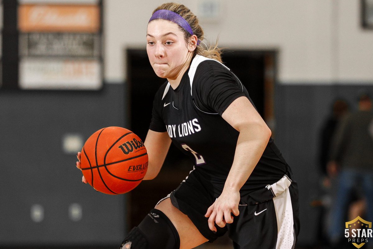 5StarPreps's tweet photo. 🏆 PLAYER OF THE WEEK 🏆

Poll is open at https://t.co/Heh0GgXhil for Player of the Week. Scroll down homepage until you see the 4 players.

Voting ends at NOON on Thursday. 

Candidates:
John Ogle (CAK)
Harper Neal (Kingston)
Makayla Alvey (Jefferson Co)
Jennifer Sullivan (TKA) https://t.co/QmsTl02HSt