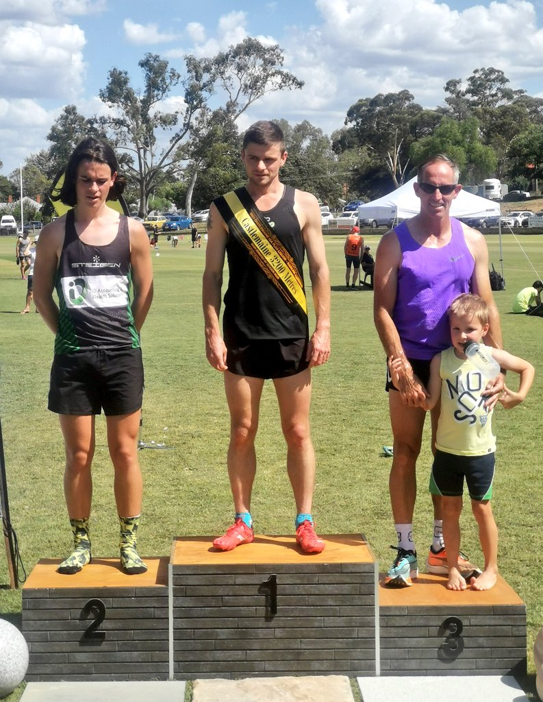 RESULT: 3200m final, won by Joshua Sait. #CastlemaineGift