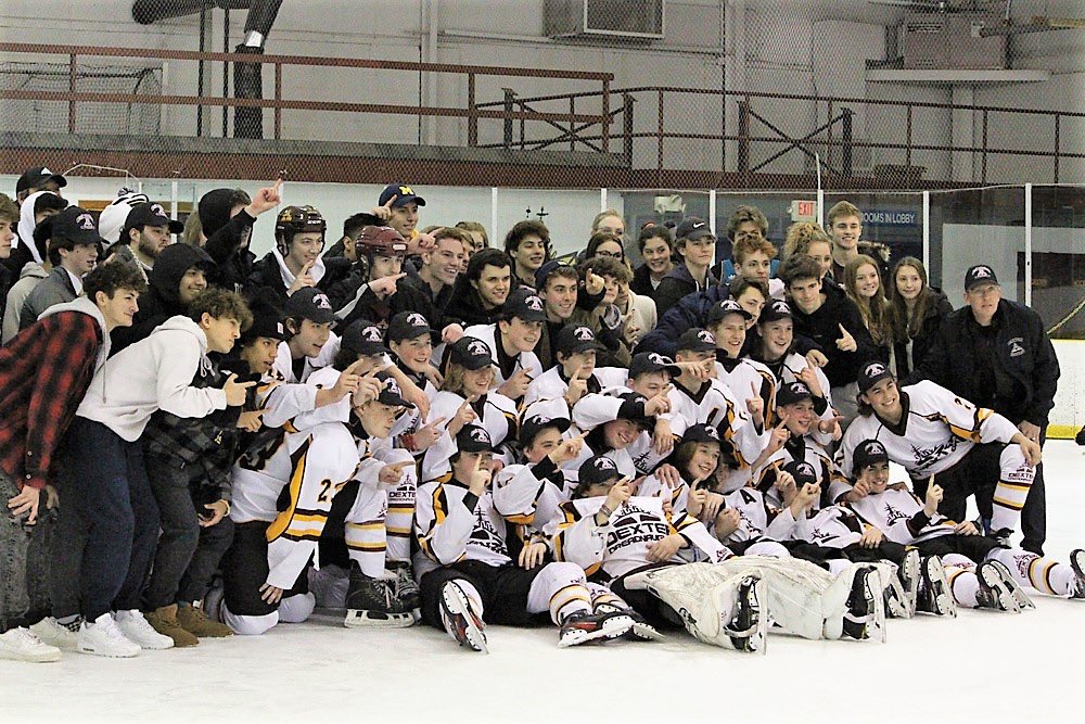 🏆 🏆Back to Back🏆🏆. That’s a wrap! SEC WHITE CHAMPS!!  Thanks to all the family, fans, faculty and that bomb 💣 💣student section 💣💣 @dhsstudentsection1920   Simply Awesome Finished 18-5-1-1. 
Playoffs start Monday at the Cube!!!Next tilt Monday, 2/24, 4 PM vs Divine Child.
