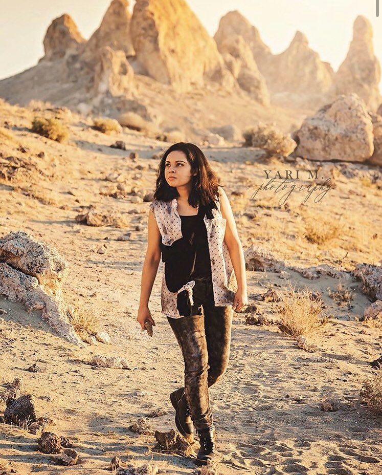 hydramatchmaker's tweet image. And each step that I take leaves but ashes on the crooked trail behind (and bridges burnt).

No words. No forms. No thoughts.