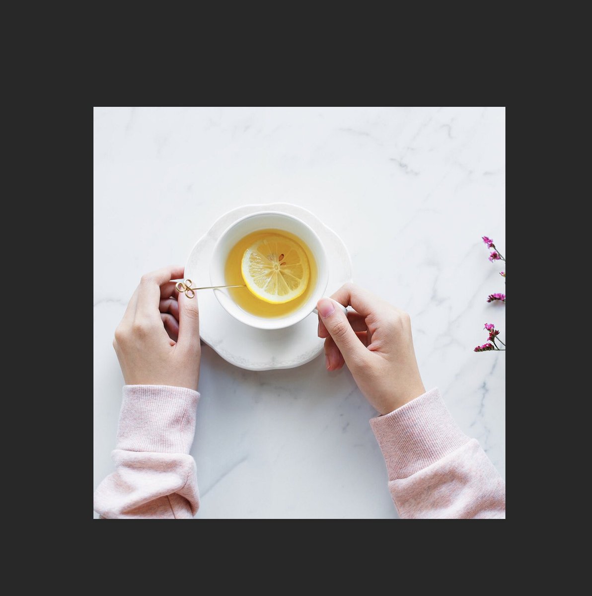 yuko_torausagi's tweet photo. Photoshop Udemy26
How to copy from one image to another✂️

☕️の中を2枚目の空の写真に変える

□○選択ツール
コピー貼り付け

#プログラミング初心者 #ウェブエンジニア  #photoshop #Illustrator #adobe #udemy https://t.co/2iYmniynn1