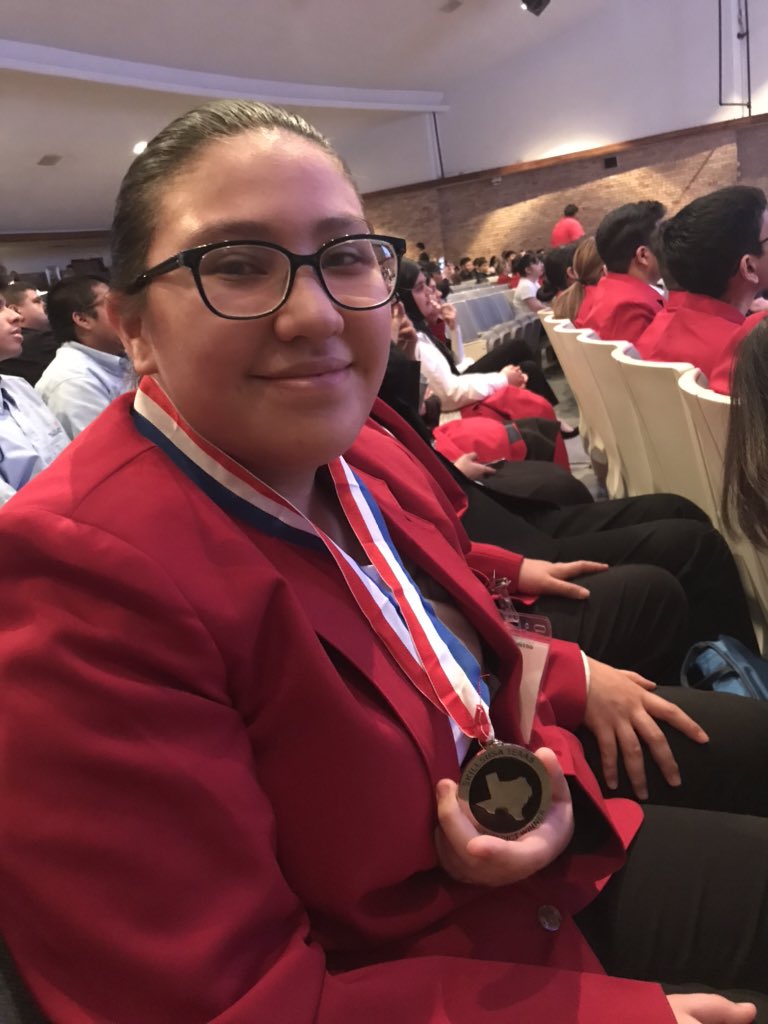 nat_ortega17's tweet photo. Just won a silver medal at SkillsUSA for Medical Math #wisdomhs https://t.co/o1PiFQbIVc