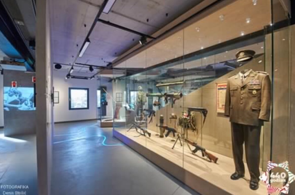 croatiaheritage's tweet photo. Every city in #Croatia needs a #war #museum similar to the one in #Turanj near #Karlovac, south of #Zagreb. #NeverForget the #war of aggression against tiny #Croatia freeing herself from #communist #Yugoslavia. #muzej #Hrvatska #NeZaboravimo #History https://t.co/Il4C3yW3fb