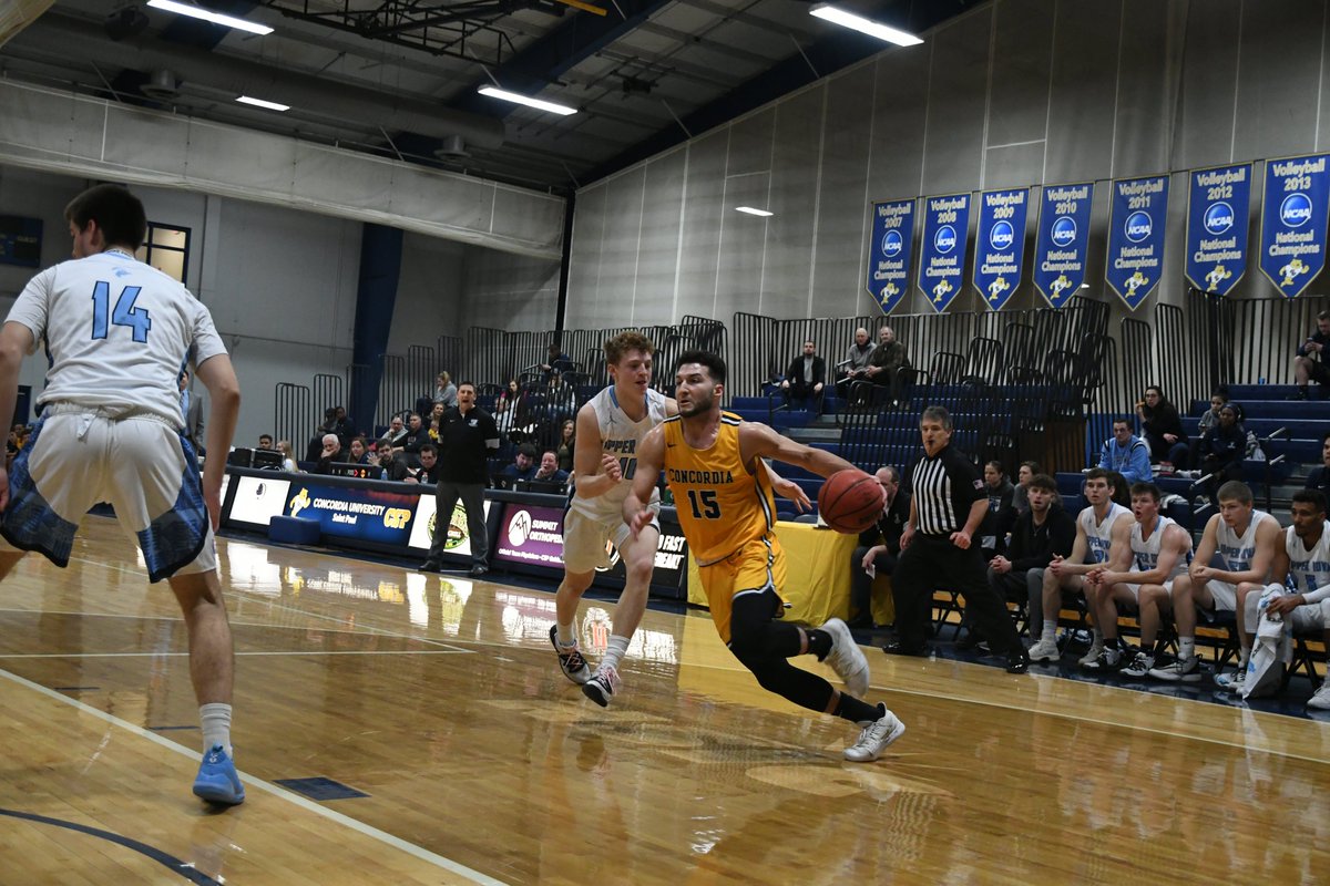 CSPBears's tweet photo. MBB: CSP upsets Upper Iowa with a commanding win of 93 to 61
Carlos Barela ends with a double-double: 19 points and 13 rebounds
Jordan Coblin ends with a double-double: 21 points and 10 assists
Cody Carlson finishes with 18 points
#BeGolden #WeAreCSP #NSICMBB https://t.co/lcGIrQZtbD
