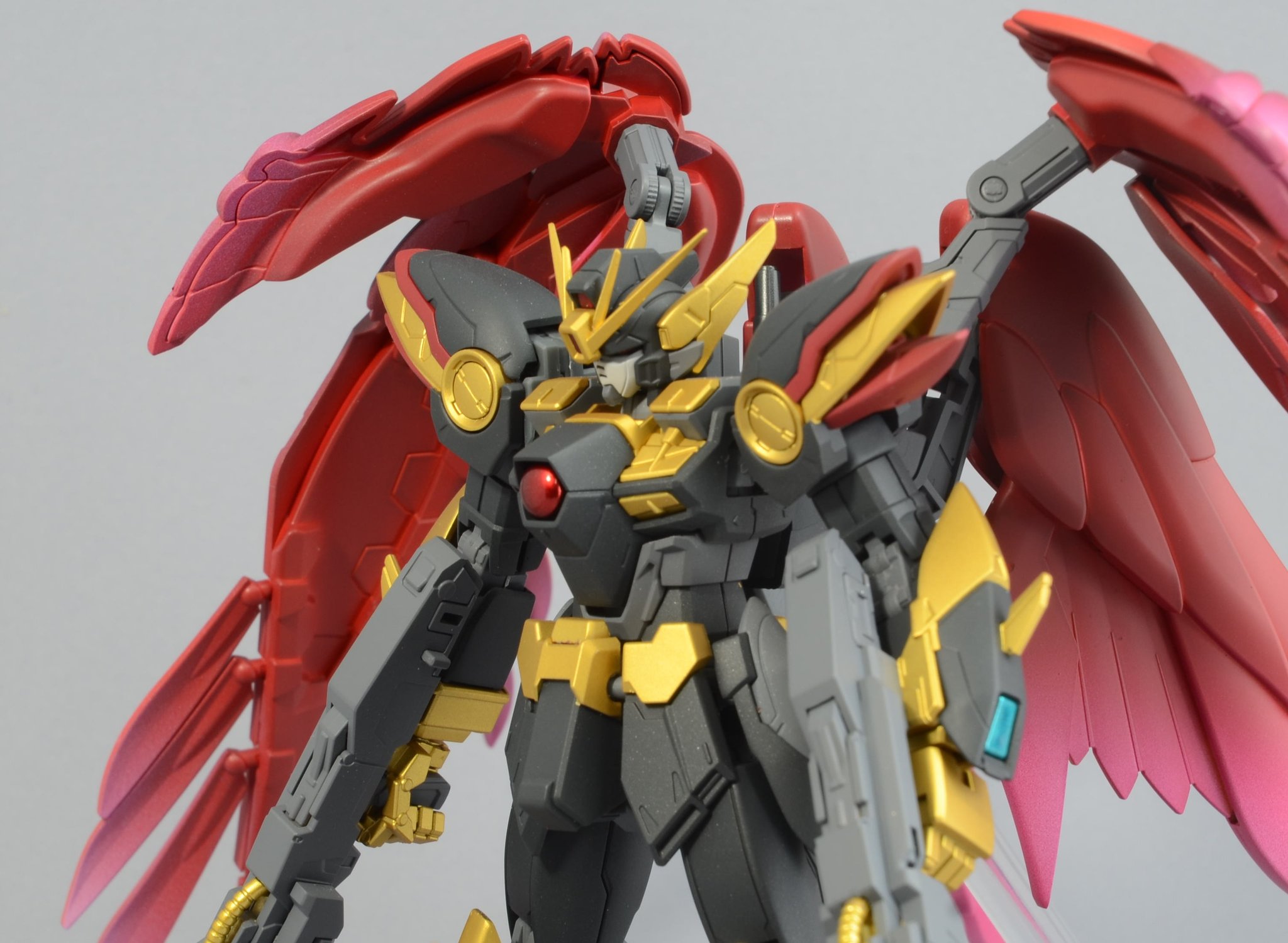 RG ウイングガンダムゼロ リベリオン 全塗装 ガンプラ 塗装済 完成品 専用 RG ウイングガンダムゼロリベリオン 全塗装 ガンプラ 完成
