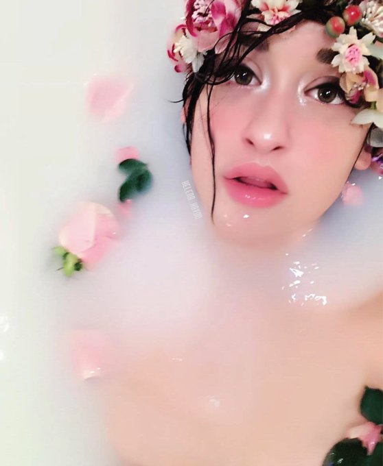 @milfandhoney_ $5 Onlyfans: https://t.co/E1DYf0dOyy Full videos: https://t.co/u9noAUHhzE  😊🥰 https://t<a class="tags" target="_blank" title="On Twitter" href="/?out=eyJ0eXAiOiJKV1QiLCJhbGciOiJIUzUxMiJ9.eyJpYXQiOjE3MjY0MTA4OTAsImlzcyI6InR3cG9ybnN0YXJzLmNvbSIsIm5iZiI6MTcyNjQxMDg5MCwiZXhwIjoxNzU3OTQ2ODkwLCJyZWRpcmVjdF91cmwiOiJodHRwczovL3R3aXR0ZXIuY29tL21pbGZhbmRob25leV8ifQ.c2tPuJHJ7LCBvIKANEW62nk6YcipnPrMK2P-T7VvKyhYOkiopSw19x-egiglIGtkpo6Ye8KJGyMQEtPtnWp82A">@milfandhoney_</a>