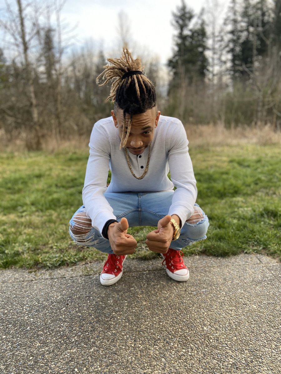 iinked_updj's tweet image. I said, I loved you and I wish I never did, I swear to ___, I swear to ___ you stupid bitch (not finna use the Big Guys name in vain) #ynwmelly #iinkedupdj #scorpio #locs #locd #suicidal #HOPELESSROMANTIC