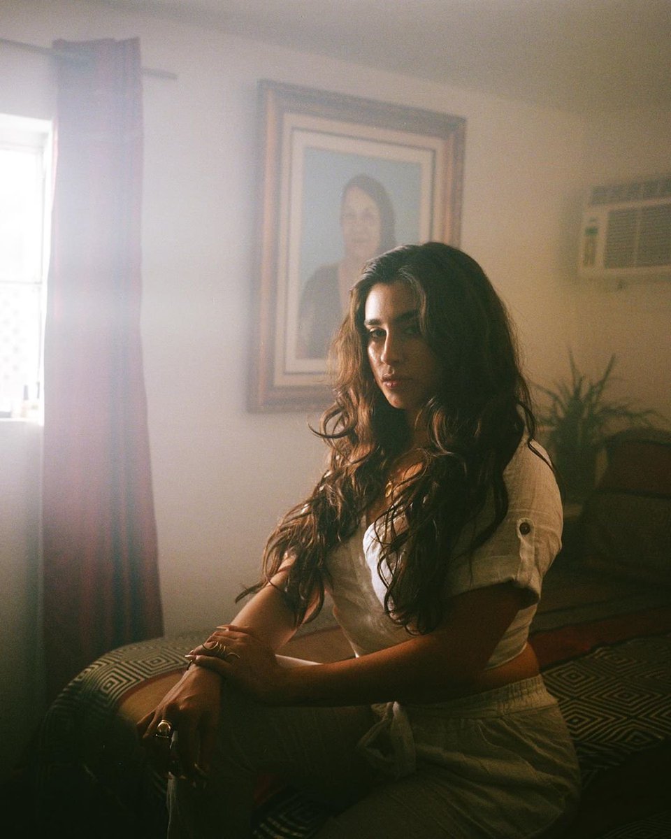 lernjauregu1's tweet photo. These photos saved my day and my life.
@LaurenJauregui's beauty inside and outside is indescribable.
Lauren Jauregui is PERFECT!
THAT'S IT! THAT'S THE TWEET!
@themikeinator @ClaramJauregui
#NADA #NadaOutNow https://t.co/SYqdQXKgL3