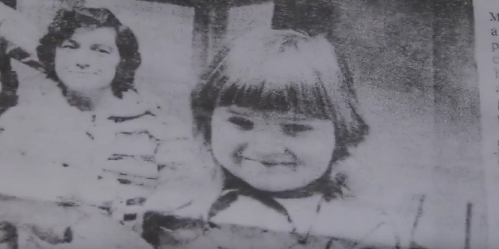 DES_Journal's tweet photo. Gaynor was born without a left arm after her mother took hormone pregnancy test drug https://t.co/DgzAFT37qK listen to @gaynor234 2018 interview #primodos https://t.co/cVQABEShKA