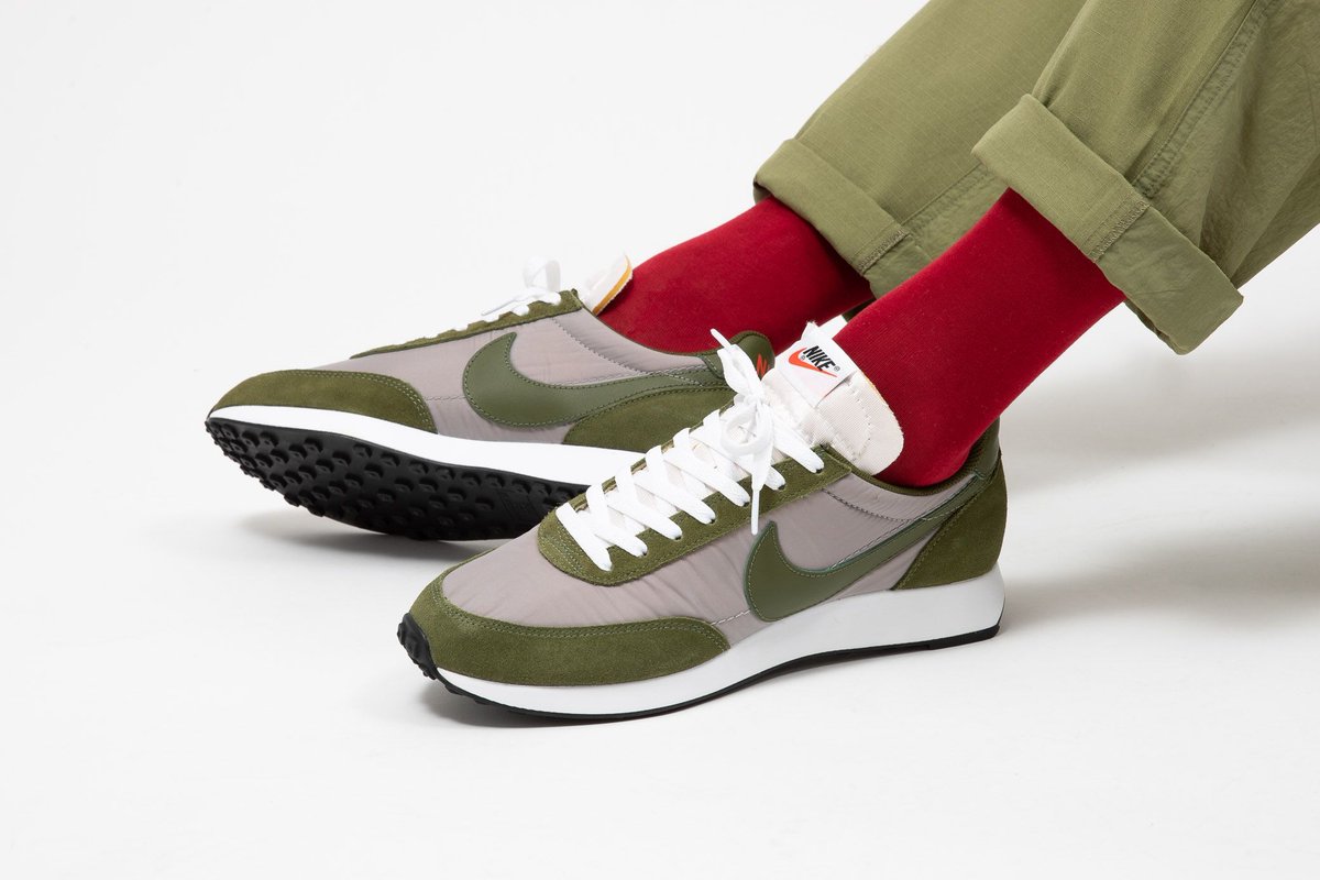 nike air tailwind legion green