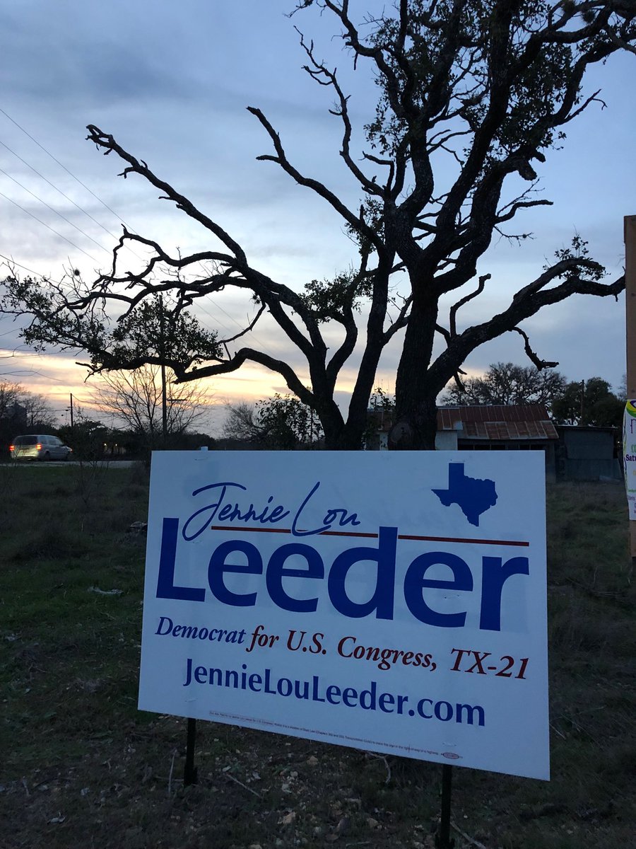 JennieLouLeeder's tweet photo. My family, friends, neighbors & all of #Tx21 is why I am running. This district holds my ❤️. Today my Daddy & I put up the last 4x6 in Comfort followed by dinner at Cyprus Creek Inn. My roots run deep in #Tx21 where our family has farmed since 1882. #TrueBlueTexan #Leeder2020 https://t.co/STMURIqouG