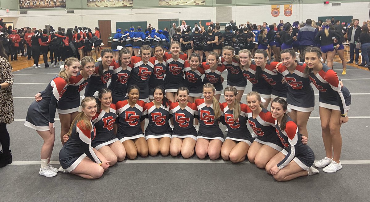divinechildche1's tweet photo. DCVC is moving on to REGIONALS‼️
took second place at Districts today 😈🔥💎 Way to go girls🥰 https://t.co/NZxxLhevHG