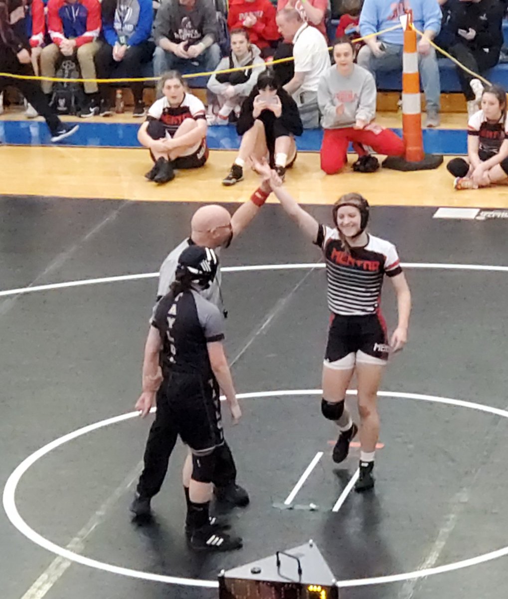 Mentor Wrestling tweet media