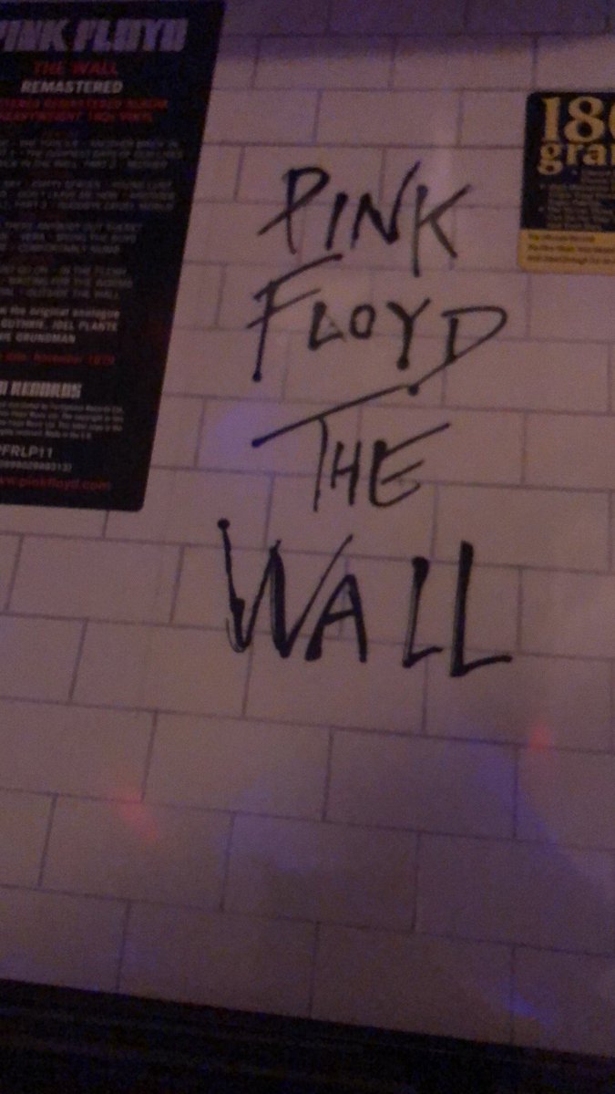 synigizesales's tweet image. I bought my first reengineered vinyl but I don’t have a record player. Read #AudioTechnica has good ones but pricey. Ok #AVTweeps I need your recommendations as I can’t wait to listen to my fav all time album. #PinkFloyd forever.