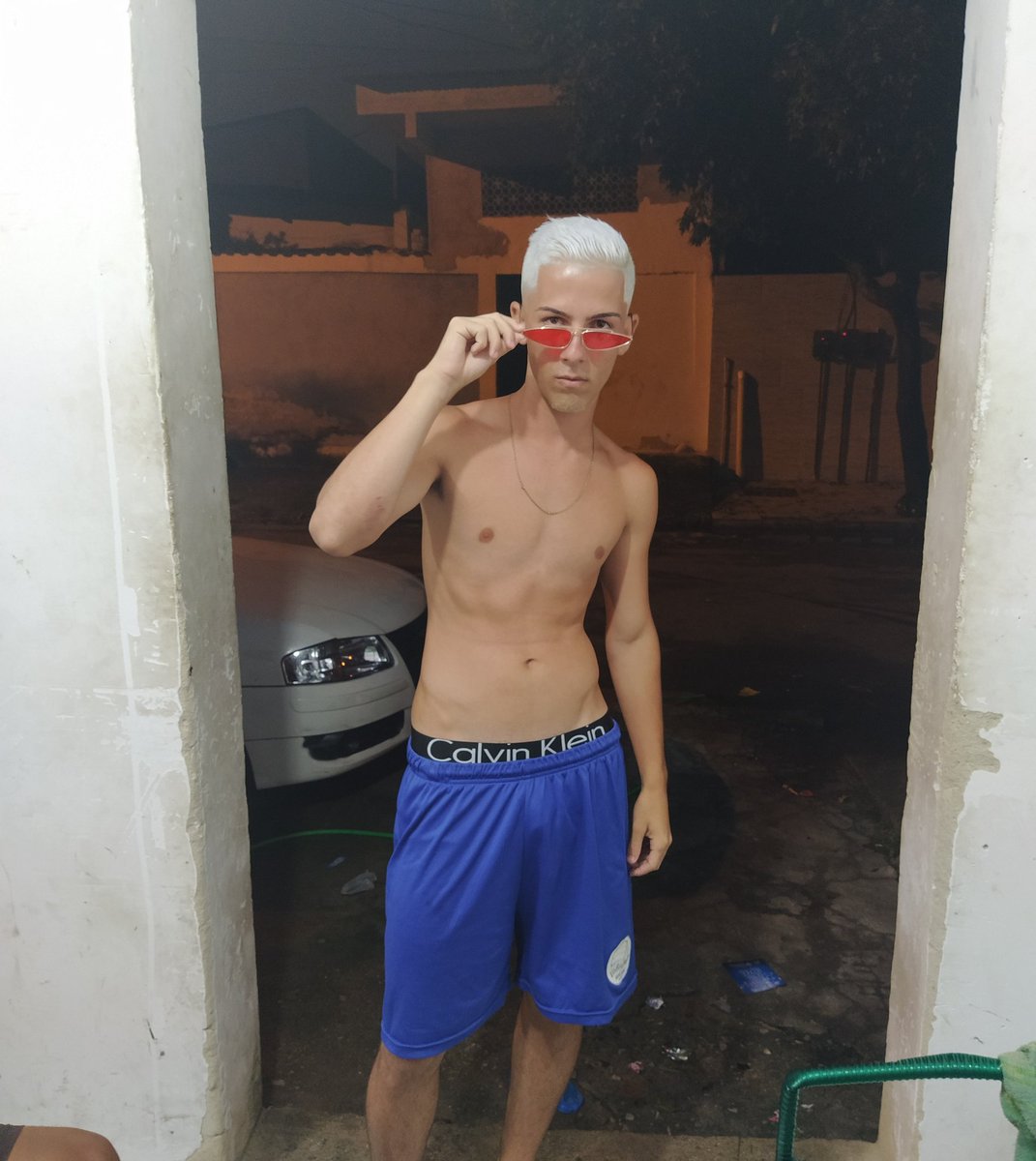 BadaroFabricio's tweet photo. Queles pique de carnaval 😝❄️ https://t.co/EwQoo8igxd